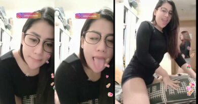LIVE STREAMING INSTAGRAM GIRL RIDING A PILLOW