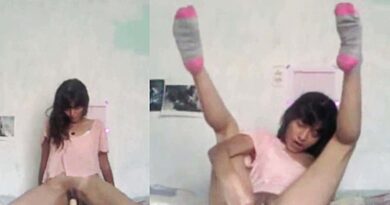 The girl in pink socks enjoying a dildo PORN AMATEUR