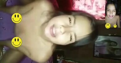 CRAZY COLOMBIAN TEEN GIRL ALONE AT HOME GETS HORNY